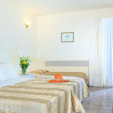 Hotel Santa Marina & 4*